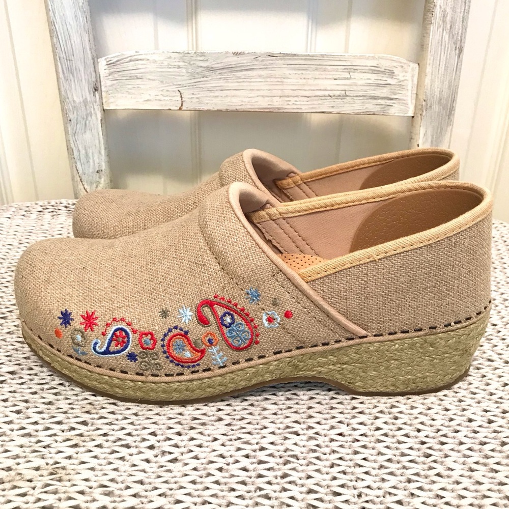 Dansko Vegan Jute Paisley Embroidered Clogs - Picture 10 of 16